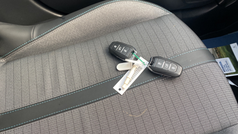 Peugeot 208 1.2 PureTech 100 Allure 5dr Petrol Hatchback